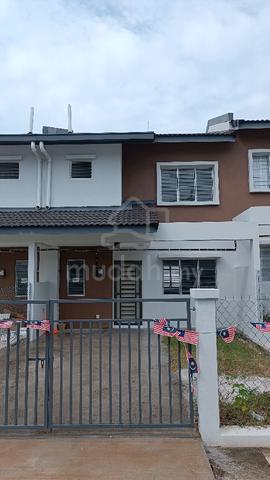 Rumah untuk disewa - Caledonia kota puteri  1