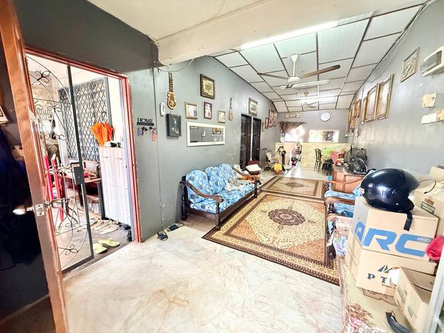 (RENOVATED) 1 Storey Terrace Taman Seri PKNS 3, Sungai Besar 1