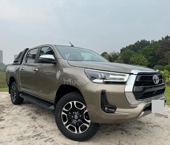 2021 Toyota HILUX 2.4 V FACELIFT II (A)F/S RECORD - 2