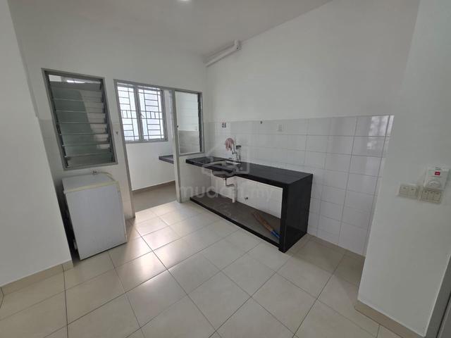 Seri Baiduri Apartments @ Setia Alam 1