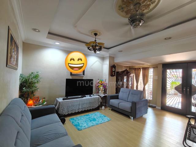 CHEAPER unit Full front extend Reno fully Bandar Botanic Klang 1