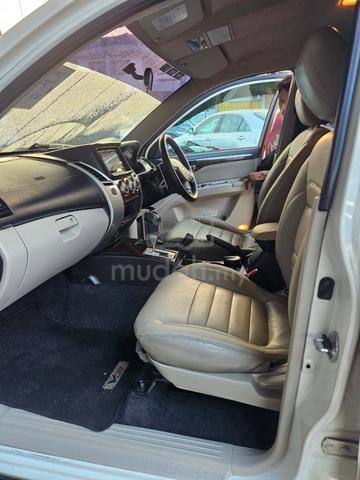 2011 Mitsubishi PAJERO 2.5 SPORT VGT KH4WGYPZR (A) - 4
