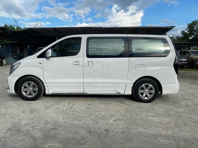 BIG OFFER❗2018 Hyundai GRAND STAREX 2.5  Diesel(A) - 4