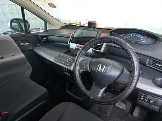 2010 Honda FREED 1.5 E (A) - New Paint & Skirting - 5