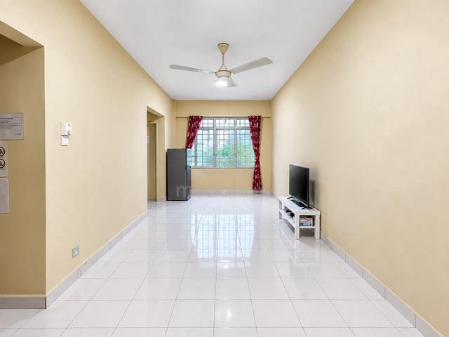 Seri Ixora Apartment 1
