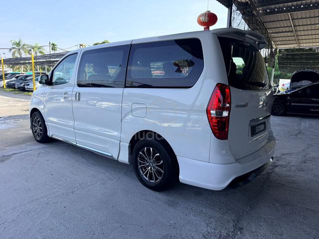 2019 Hyundai GRAND STAREX 2.5 EXECUTIVE PLUS - 4