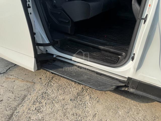 2025 Toyota ALPHARD HYBRID X 8 SEATER HEV SIDESTEP - 4