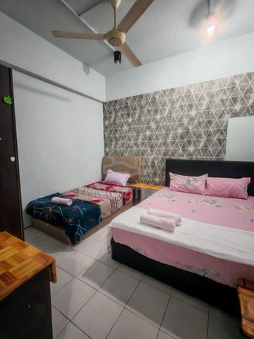 Api-Api Apartment 1