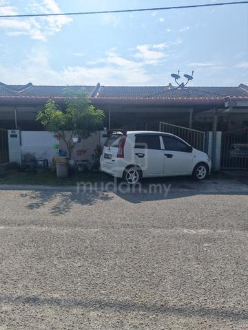 Rumah Teres Setingkat Untuk Dijual Di Taman Halaman Tualang Indah 1