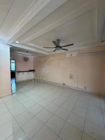Rumah Teres 2 Tingkat Cantik di Taman Permatang Sintuk, Penaga 1