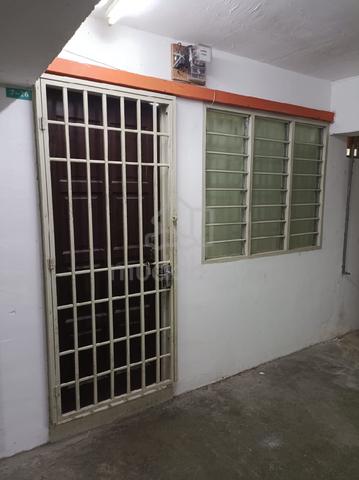 rumah flat di paya terubung  1