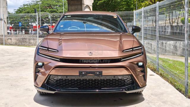 2024 Toyota Crown Sport 2.5 Z HEV SUV - 2