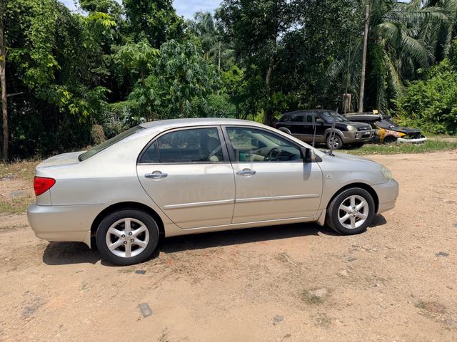 Toyota COROLLA ALTIS 1.8 G (A)-01 - 4