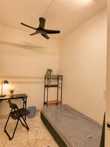 comfy new renovation Room in Bandar Sunway (Lagoon perdana apartment) 1