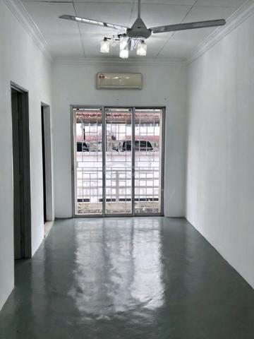 Teratai Square Shop Apartment 1