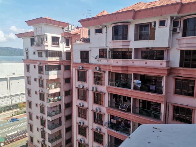 Marina Court 1