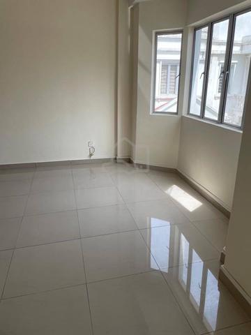 Cheap Spacious House Sommerset Close, Cheras for RENT 5