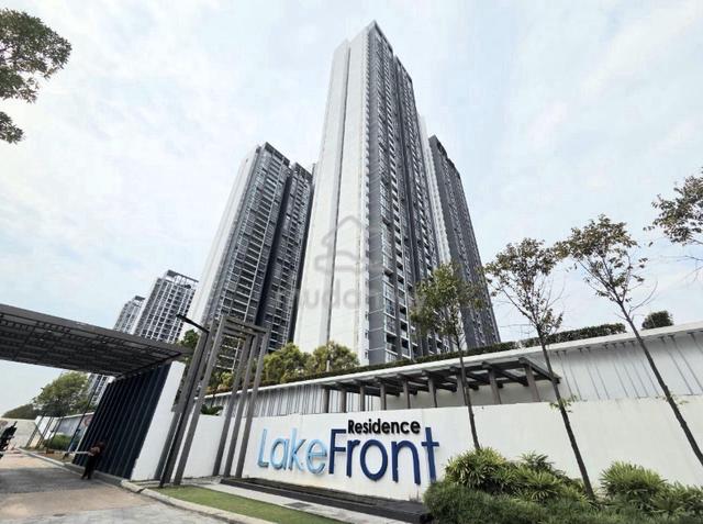 Lakefront Homes @ Cyberjaya 1