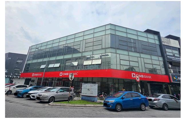 Corner 3 Storey Shoplot Rent Sale Lake Fislds Sungai Besi,Kuala Lumpur 1