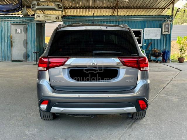 2016 🎉Mitsubishi OUTLANDER 2.4 (A)🎉 - 4