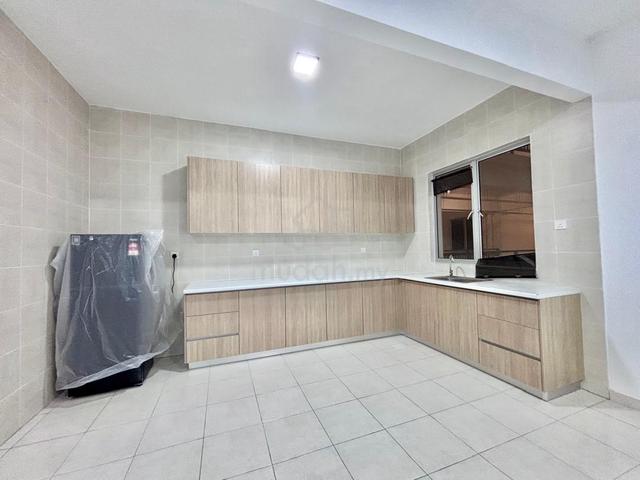 Residensi Adelia 1