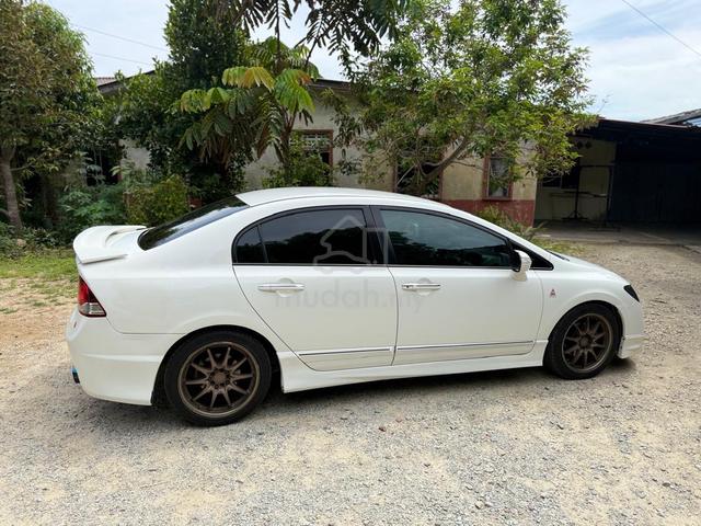 2011 Honda CIVIC 1.8 S-L IVTEC - 2