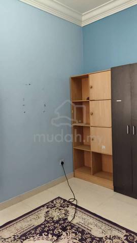 Middle Room at PV6 Condo Wangsa Maju 1