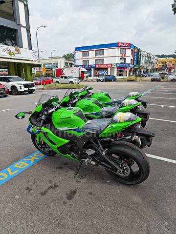 Carousel Image