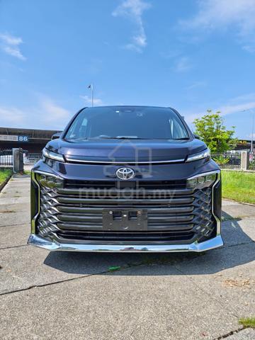 2023 Toyota VOXY 2.0 S-Z (A) POWER BOOT - 1