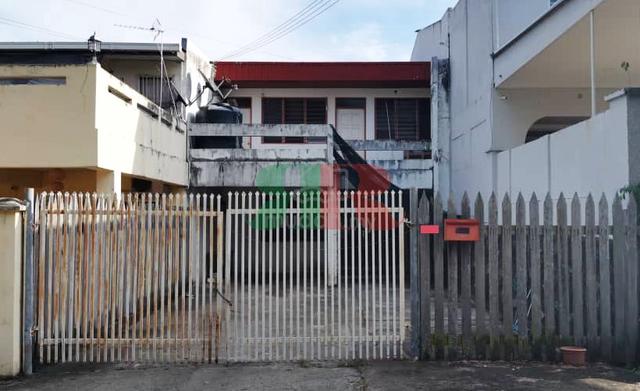 Double Storey Intermediate House, Taman Pick Yard, Jalan Mawar, Tawau 1
