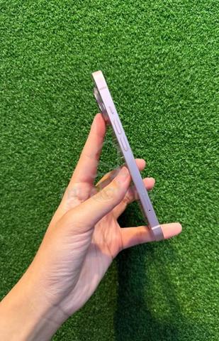 Carousel Image