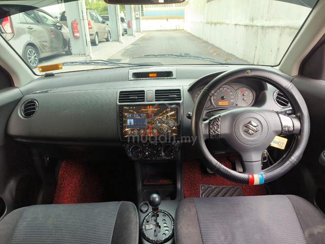 2012 Suzuki Swift 1.5 (A) 4 Speed Auto - 4