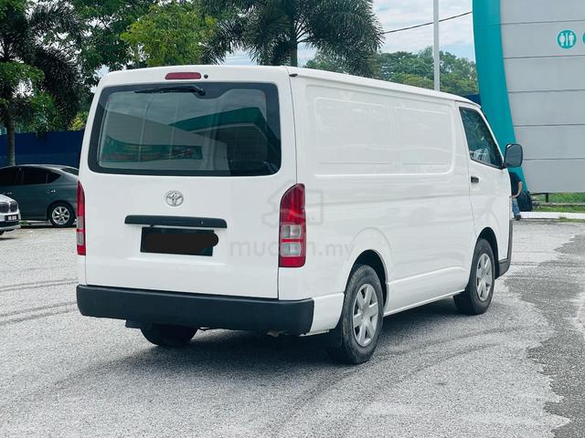 2013 Toyota HIACE 2.5 PANEL VAN FACELIFT (M)OR/CON - 2