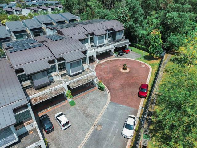 Facing Open 3 Storey Superlink House Schumann Symphony Hills Cyberjaya 1