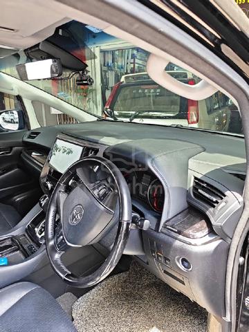 2020 Toyota ALPHARD 2.5 G DBA-AGH30W (A) - 3