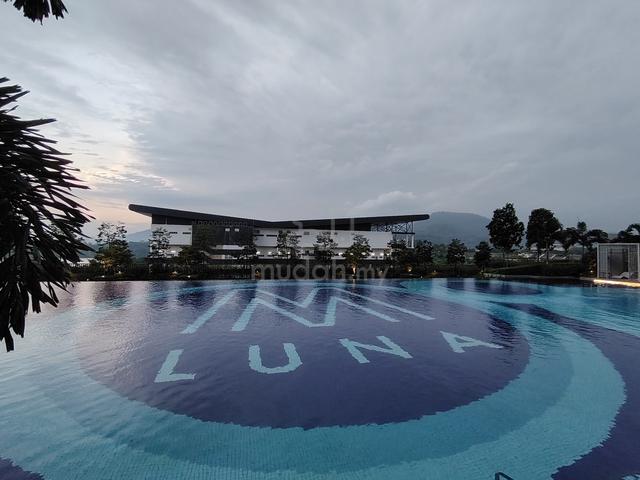 M Luna 2