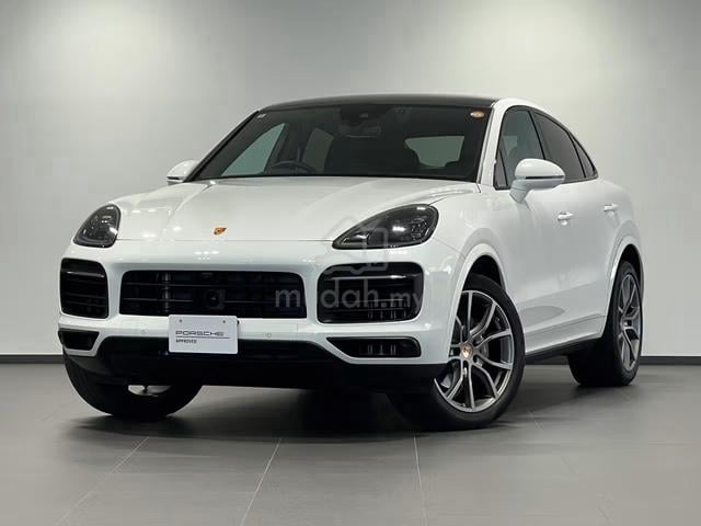 2022 Porsche Cayenne 3.0 Coupe Platinum Edition - 1