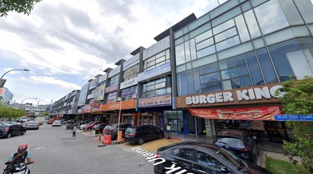 .🟥Corner 3 Storey Shop, Medan Niaga Tasik Damai🟥High Population 1