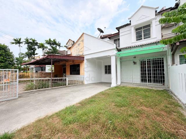 CHEAPEST Double Storey Taman Subang Mewah USJ 1 Subang Jaya 1