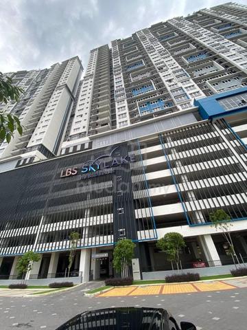 FEMALE ONLY - Middle Room with AIRCOND 1
