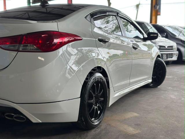 2013 Hyundai ELANTRA 1.6 HIGH SPEC (A) - 4