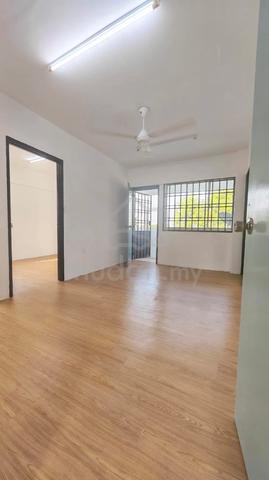 Flat Taman Rinting 1