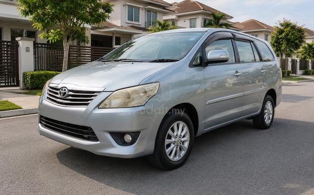 2013 Toyota INNOVA 2.0 G (A) FULL LOAN - 3
