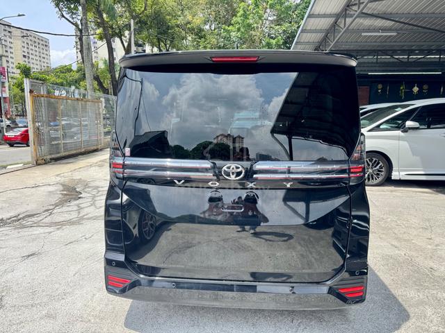2024 Toyota VOXY 2.0 S-Z (A) Power Boot 2Pd 7s Rea - 4