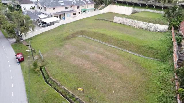 (PRIME LAND) Corner lot bungalow land Country Heights Kajang 1