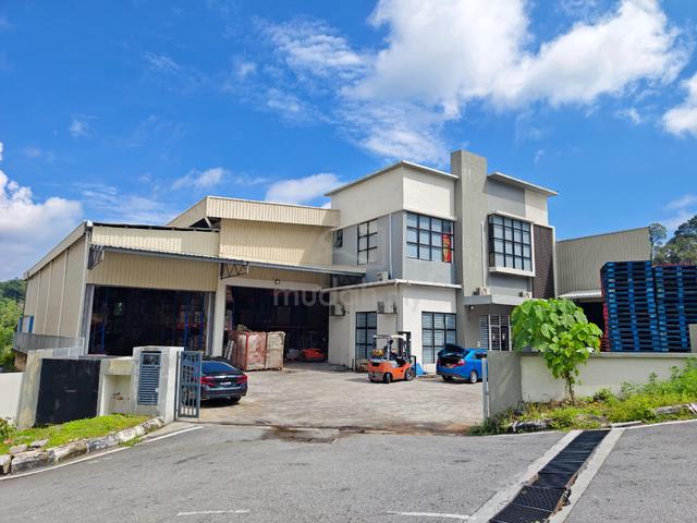 [HIGH ROI] Bungalow Warehouse for Sale at Mantin, Nilai 1