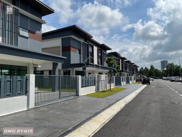 Canary Garden Bandar Bestari Klang Brand New Double Storey Semi D 1