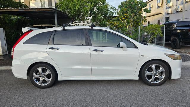 2006 Honda STREAM 1.8 RSZ (A) - 4