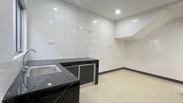 PRICE DROPPED NO FACING HOUSE Taman Sentosa Hulubalang NR Friday Pasar 4