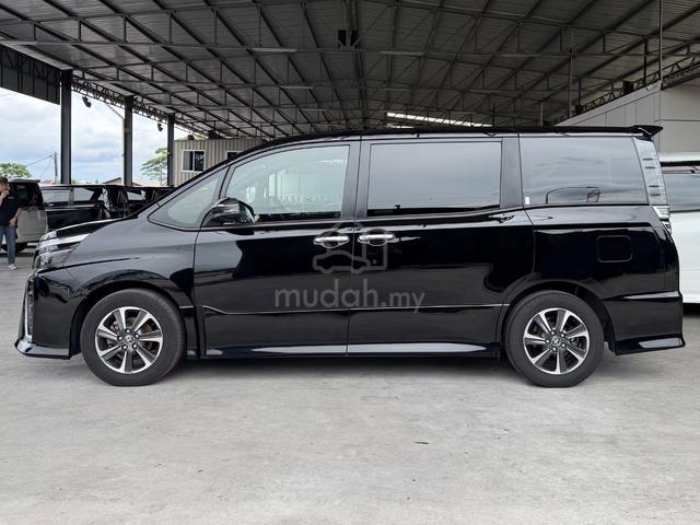 2021 Toyota VOXY 2.0 ZS KIRAMEKI +8 yrs warranty - 3